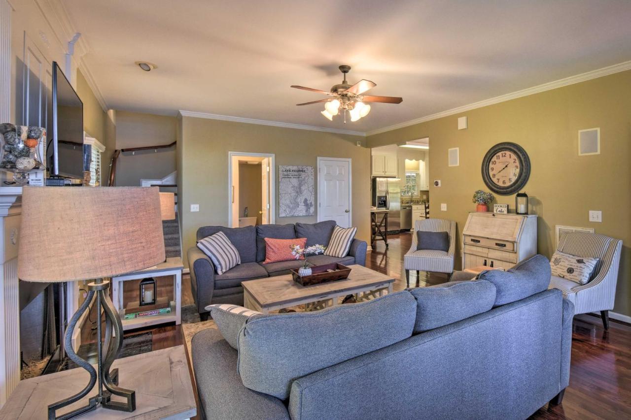 Lake Keowee Escape With Dock, Deck And Lake Access! Six Mile 외부 사진