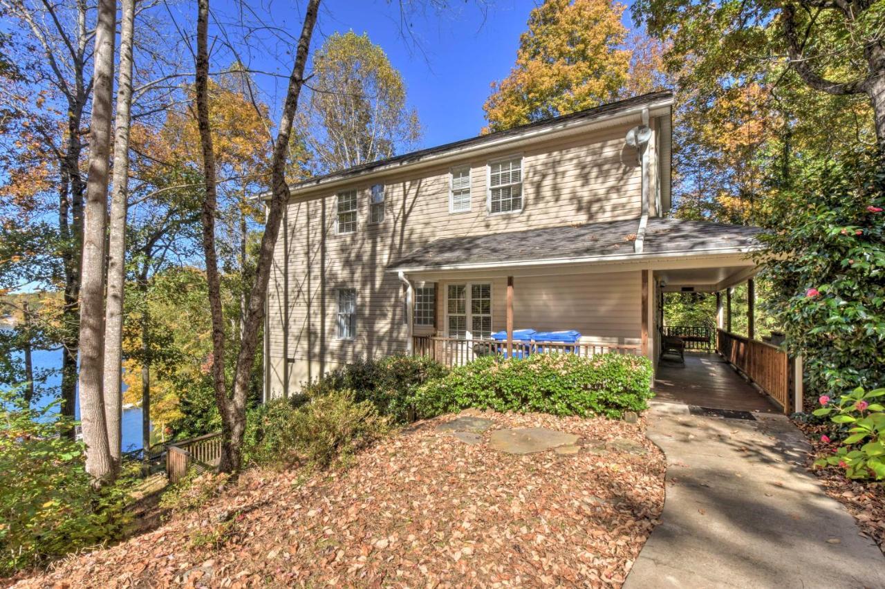 Lake Keowee Escape With Dock, Deck And Lake Access! Six Mile 외부 사진